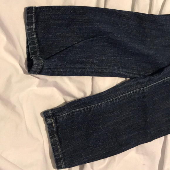 Robin’s Jean - Picture 3 of 4